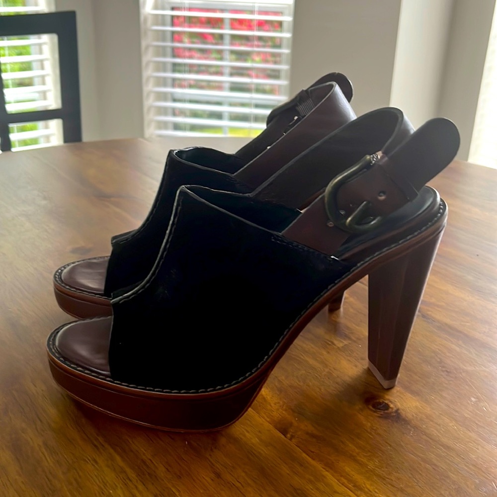 Cole Haan Nike Air genuine black shade and brown leather 4’ platform sandals.